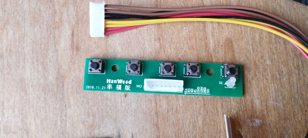 Універсальний скалер для монітора