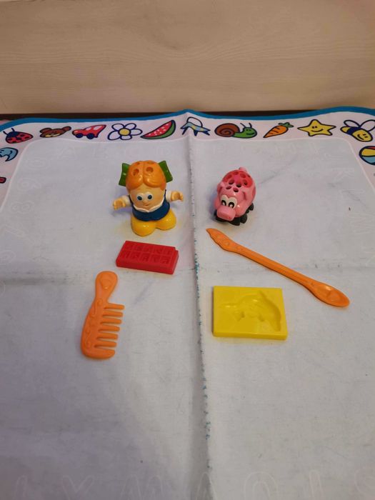 2 zestawy Play-Doh: Pizzeria i Operacja + gratis