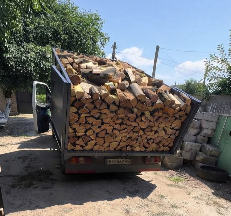 Дрова оптом та в роздріб: якісні, щільно складені, швидка доставка, мінімальна ціна та без передплати. 23/35 см