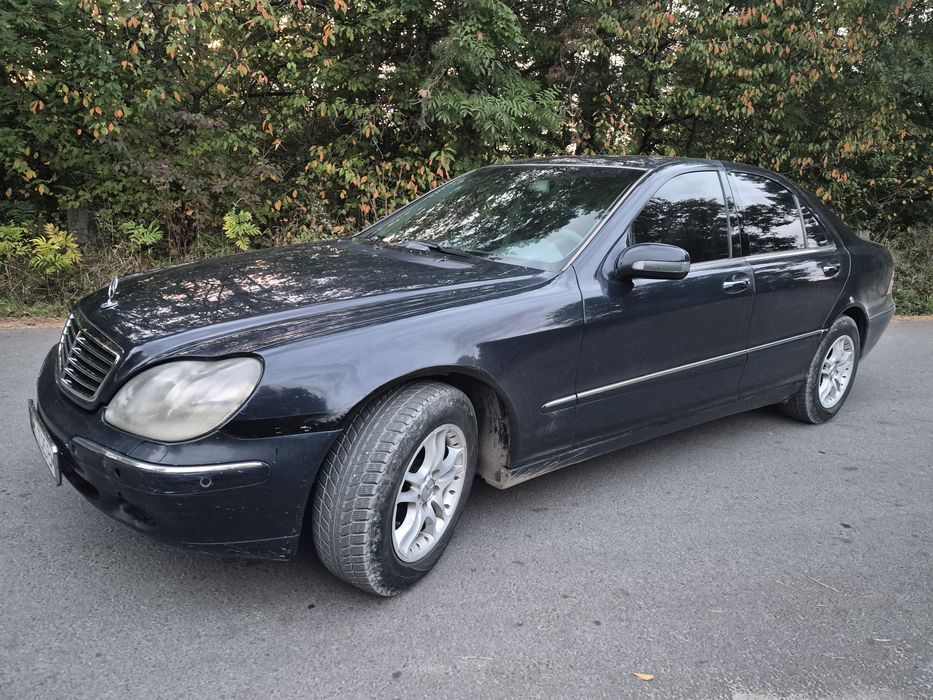 Mercedes- Benz S320 W220