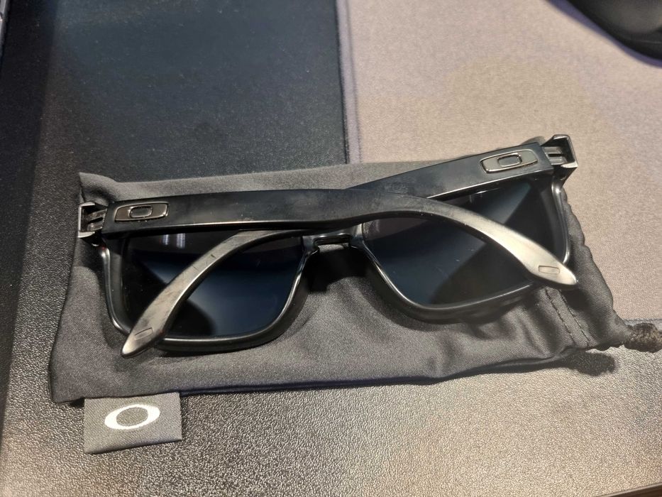 Okulary Oakley Holbrook Matte Black / Ice Iridium Polarized