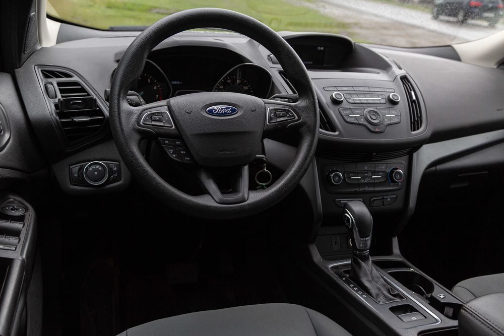 Продам Ford Escape