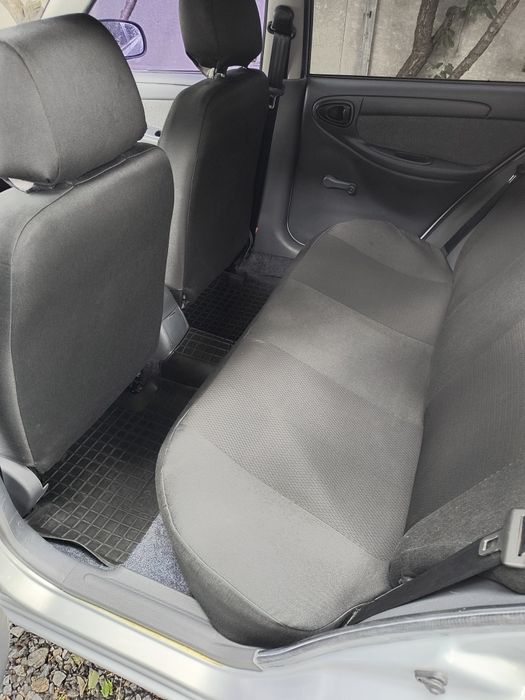 Lanos SE 1.5 Газ 4  Нефарбований