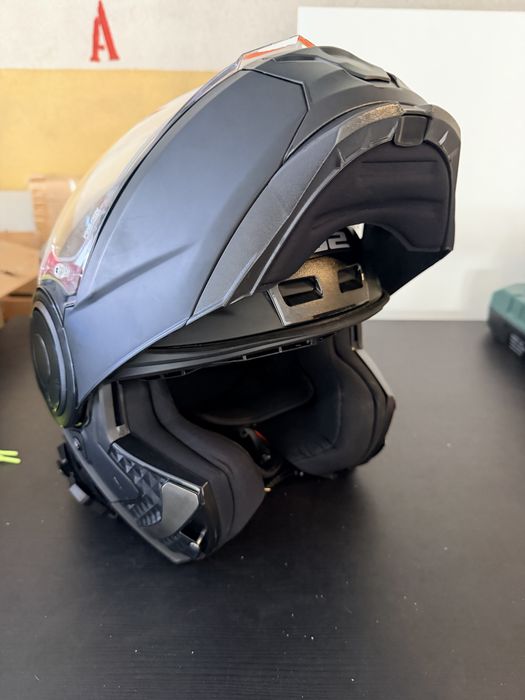 Equipamento para Moto | Capacetes | Luvas | Casaco | Auscultadores
