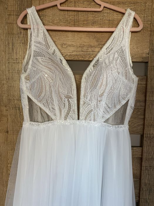 Suknia ślubna lekka