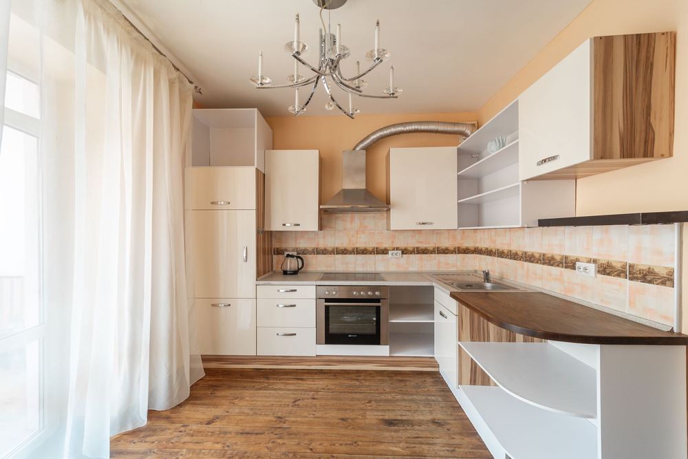 Люкс квартира посуточно Джакузи Smart TV низкий этаж Центр Научная