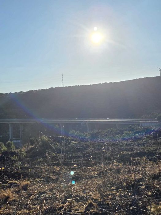Terreno Rustico com acesso asfaltado em Loures