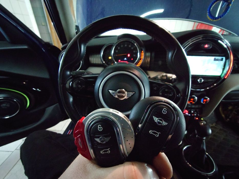 Виготовлення ключів для BMW та Mini CAS / FEM / BDC / BDC2