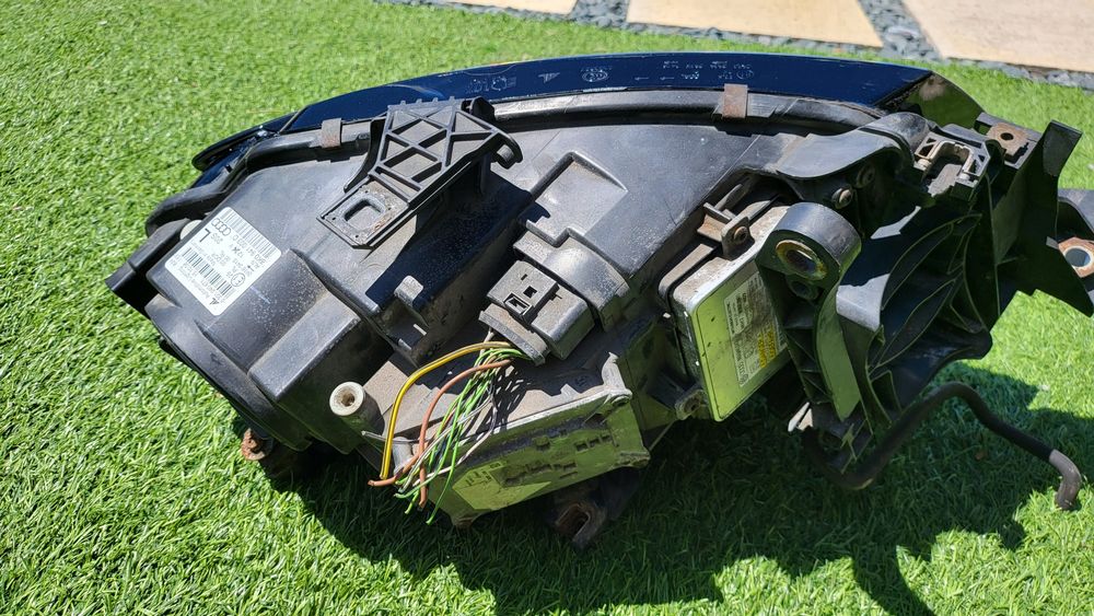 Óptica farol esquerda Xenon Completa Audi a4 b8 2009 2.0 Tdi