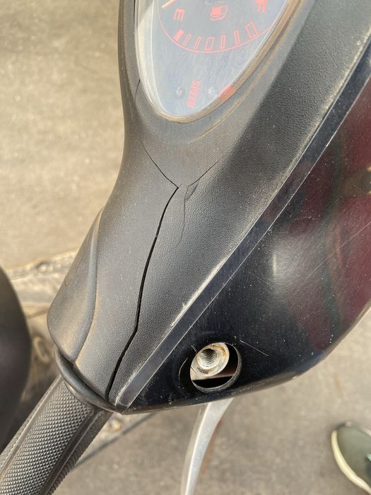 Скутер Honda Z4 з контейнера