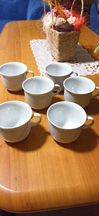 Białe filiżanki z porcelany 6 szt.Winterling Bawaria