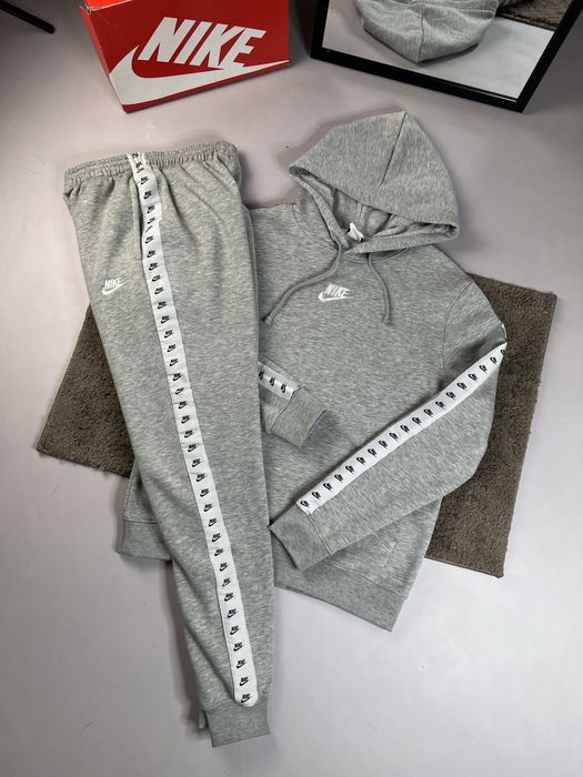 Костюм Nike на лампасах | на флісі , утелений