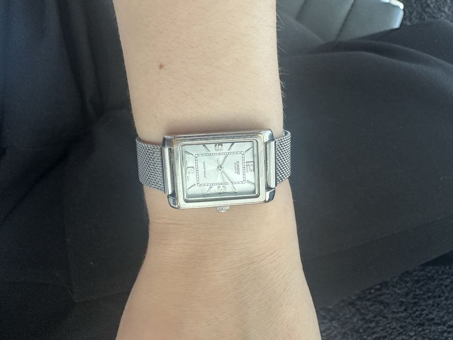 Годинник casio жіночий