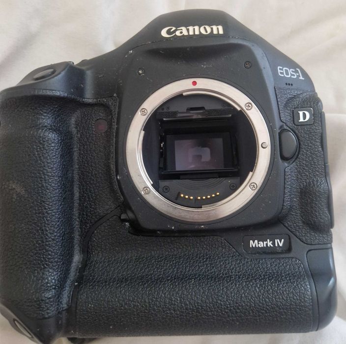 Camera Canon d1 mark iv