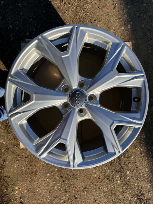 Felgi Aluminiowe Audi 17 5x100 ET43 4szt. DEMO