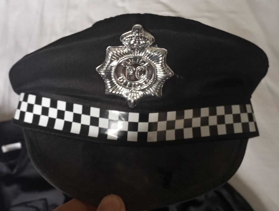 Fato Carnaval para Criança  10-12 anos Policia com chapeu - Como Novo