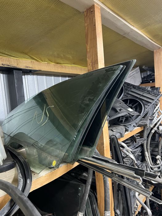 Скло стекло бокове Passat B7 B7 USA NMS