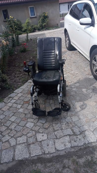 wózek inwalidzki elektryczny