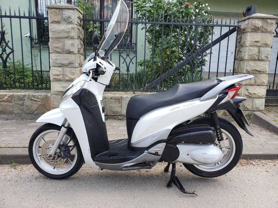 Скутер Honda SH300i