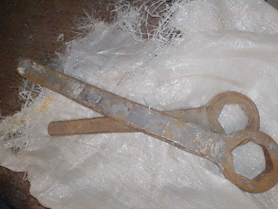 Ключи гаечные накидные, головки  б/у от 17 до 46 мм рожковые рычажные