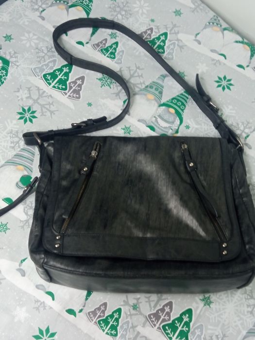 Сумка большая. На ручке. Унисекс.