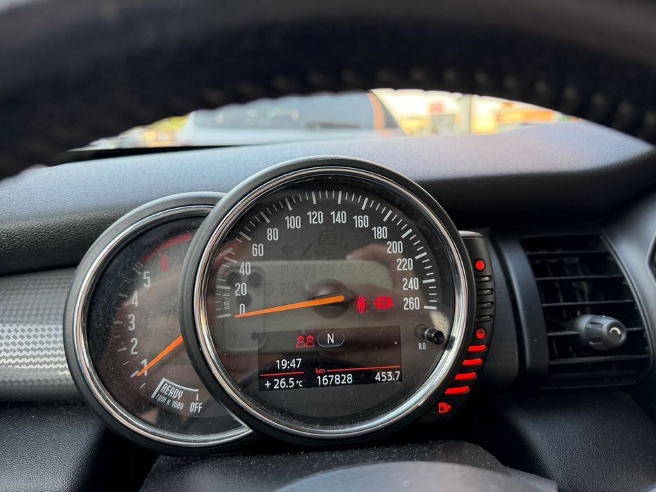 Mini Cooper D 1.5CC 116CV