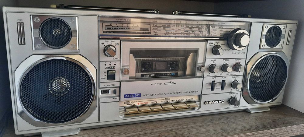 Магнитола SANYO M7900K