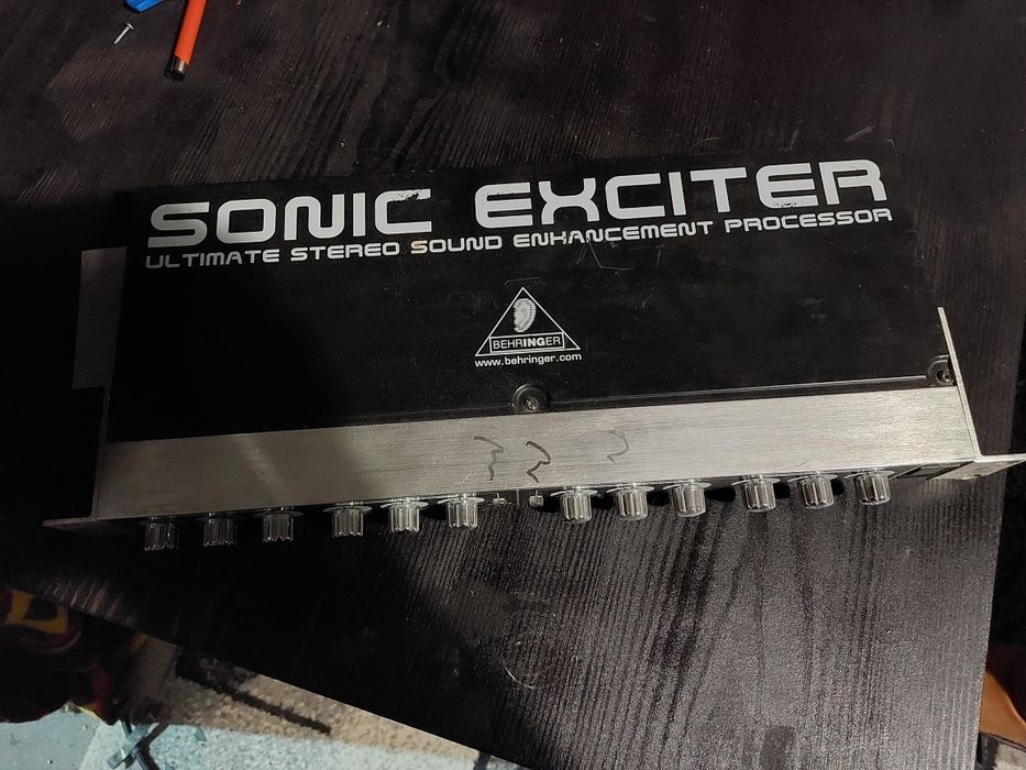 Procesor psychoakustyczny Behringer Sonic Exciter