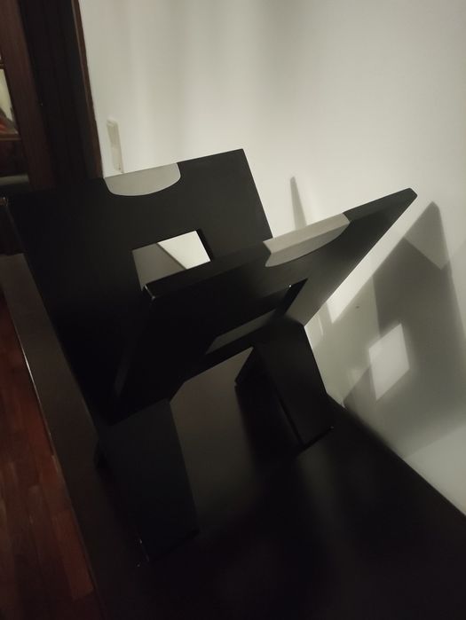 Porta-revistas/Revisteiro