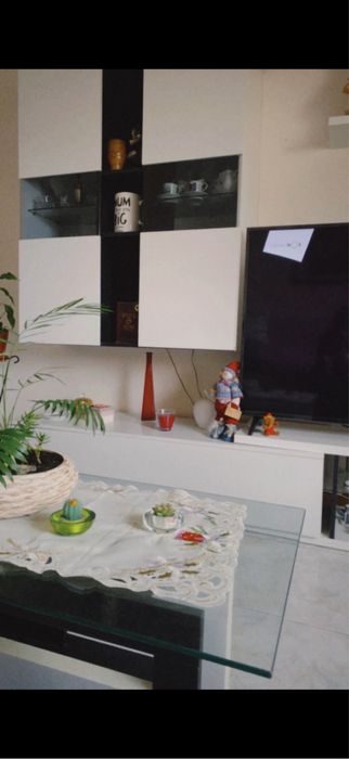 Vendo movel tv + vitrine CONFORAMA