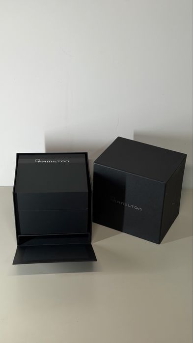 Hamilton caixa como niva