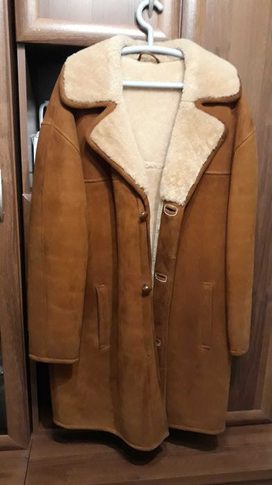 Męski naturalny kożuch ze skóry owczej