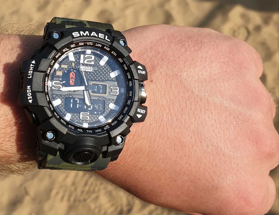 Sportowy zegarek męski/wodoodporny/moro