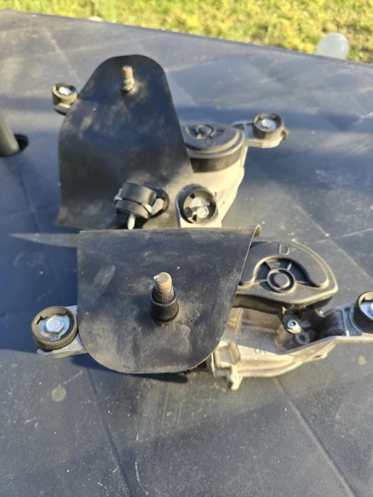 Mechanizm silniczek lewy do wycieraczek citroen c5