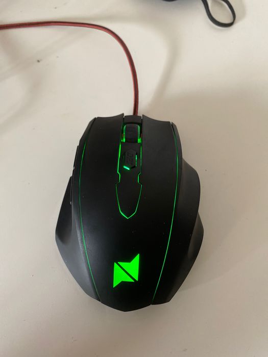 Mouse with Side Buttons and 4-Color LED64750654395265122