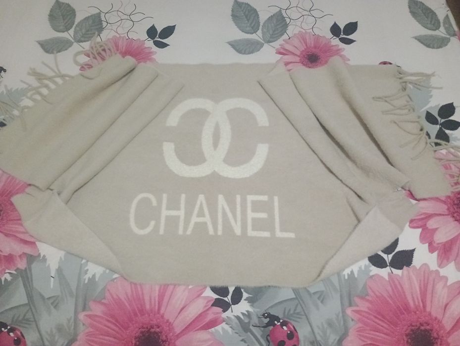 Chanel оригінал пончо шарф палантін 100% кашемір