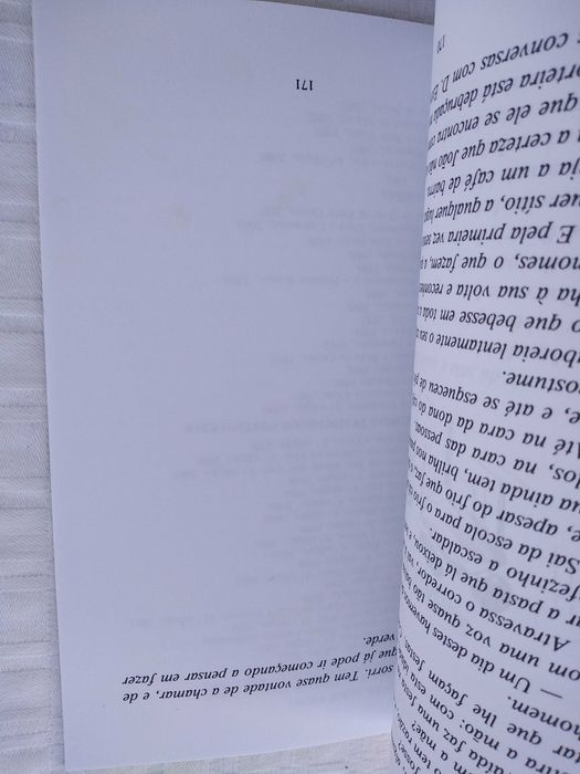 Livro A Lua Não Está à Venda