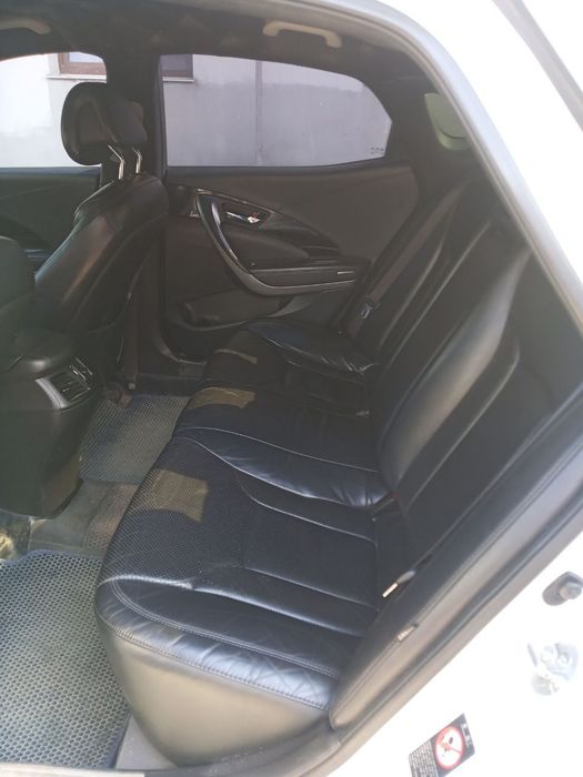 Продам комфортний автомобіль Hyunday Grandeur