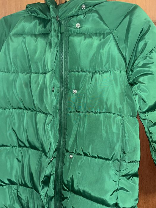 Куртка на дівчинку 140 розмір