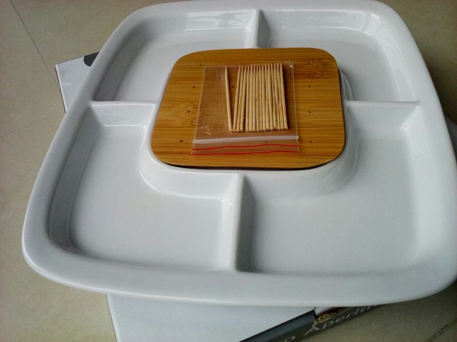 Prato Aperitivos em Porcelana