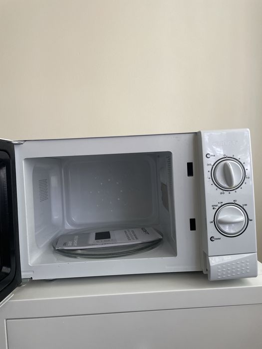 Microondas 20L branco