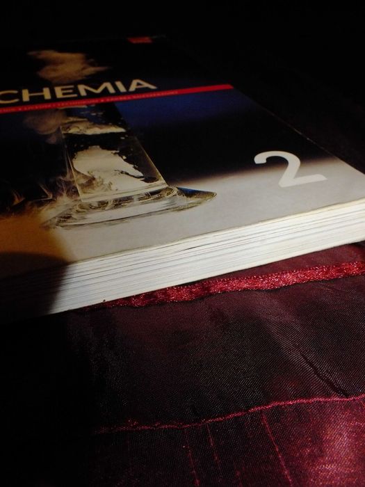 Podręcznik chemia 2