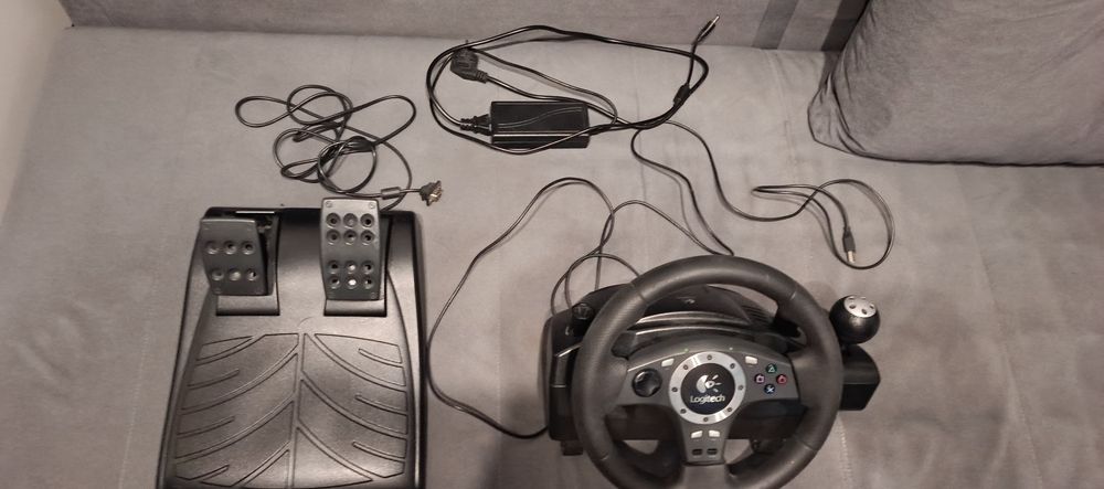 Kierownica Logitech Driving Force Pro