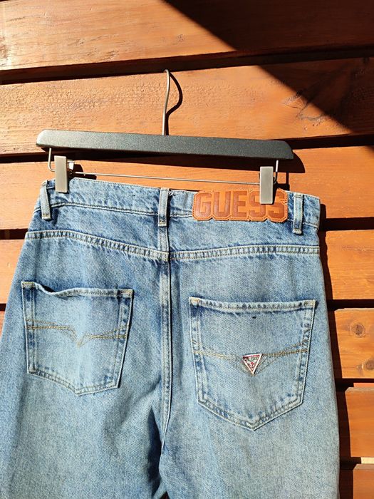 Calças Guess tamanho 42 novas c etiqueta