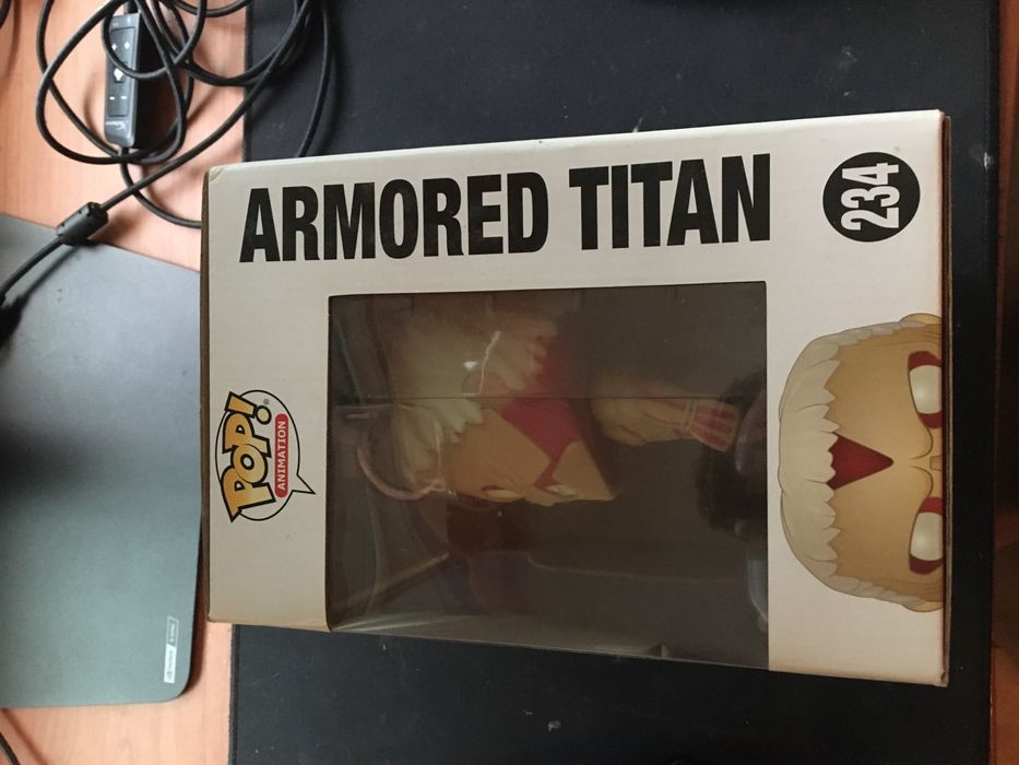 Pop Figure Armored Titan
