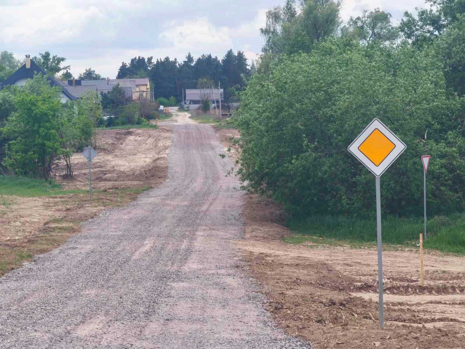 Проадется ділянка 6 сот. Святопетрівське 3 км від макдоналдс, сільпо, епіцентр
