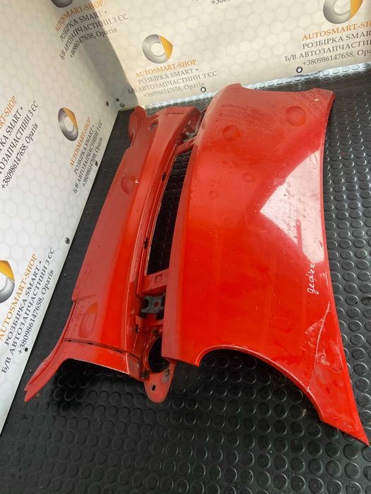 Капот Smart Fortwo 450 рестайл 2002–2007 (є дефект)