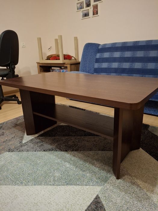 Stolik kawowy ,kolor wiśnia