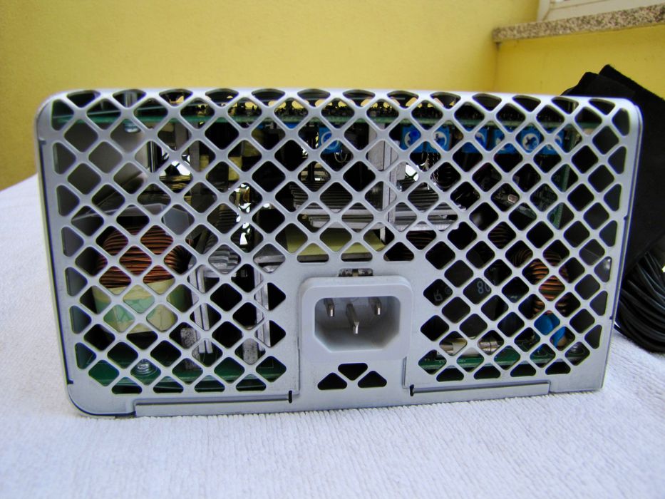 Mac Pro 2006/2007 Power Supply64585830696579122