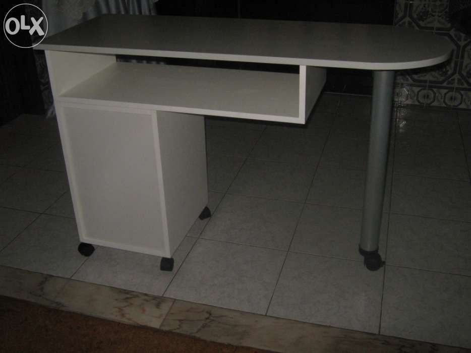 Mesa de manicura / Estética / Cabeleireiro/ Unhas de gel / Manicure